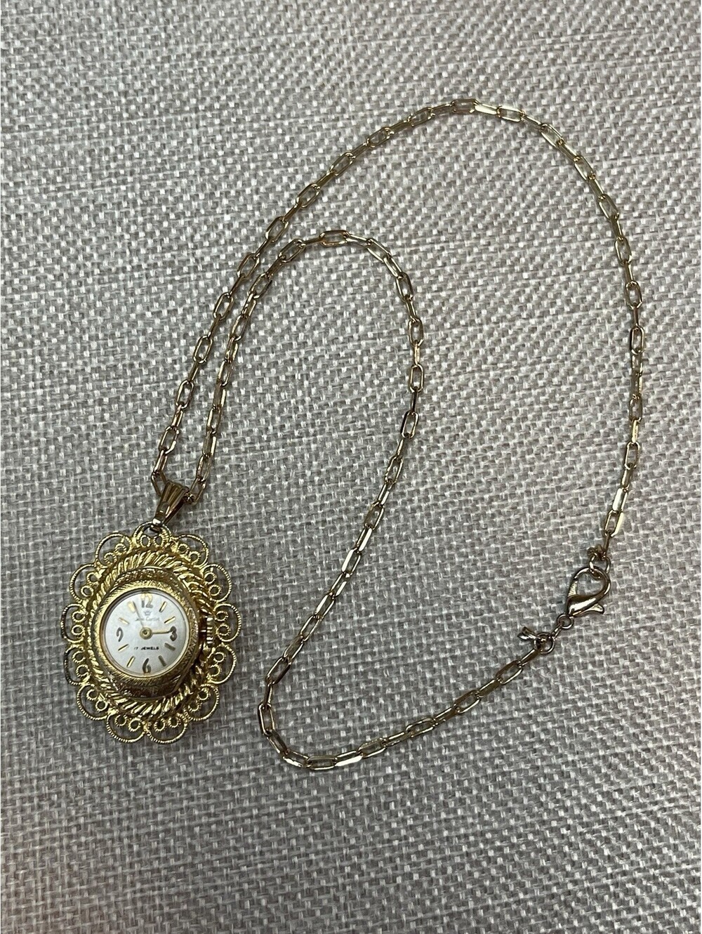 Vtg Jean Cardot Cameo Pendent Necklace wind up watch on reverse side.